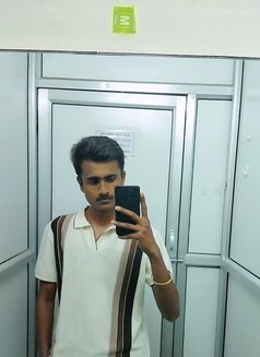 Vaibhav Sontakke - Acompañantes masculino in Aurangabad  Photo 2 of 4