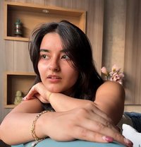 Vaibhavi - escort in Surat
