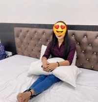 Vaishali CAM show and Real meet - escort in Pune Photo 1 of 4