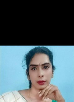 Vaishali - Acompañantes transexual in Chennai Photo 1 of 1