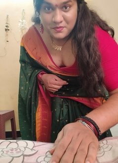 Vaishu - Transsexual escort in Hyderabad Photo 1 of 1