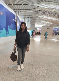 Vaishu - escort in Hyderabad Photo 3 of 4