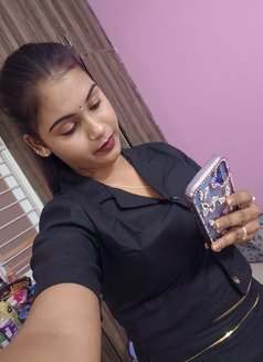 Vaishu - escort in Hyderabad Photo 4 of 4