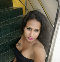 Vaishu - Transsexual escort in Chennai