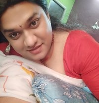 Vaishu - Transsexual escort in Hyderabad