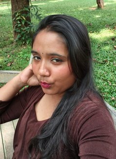 Vaishu (Live Webcam & Sex Chat) - escort in Chennai Photo 4 of 4