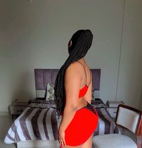 Valary - escort in Cairo