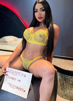 Valentina Anal & Owo - puta in Dubai Photo 16 of 16