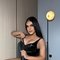 Valentina vip big dick - Transsexual escort in Riyadh Photo 2 of 9