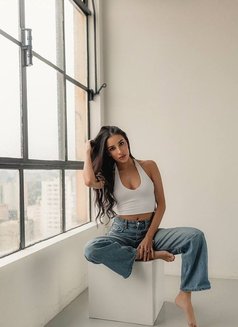 Valentina - escort in Dubai Photo 5 of 30