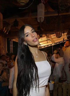 Valentina - escort in Dubai Photo 24 of 30