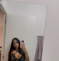 Valentina 🇨🇴 - Masajista in Dubai