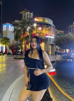 Valentina - escort in Dubai Photo 1 of 8