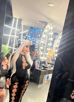 Valentina - escort in Dubai Photo 19 of 27