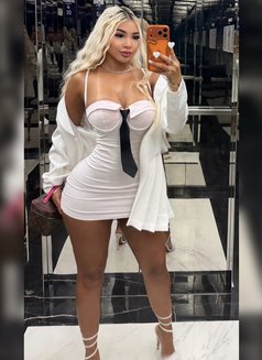 Valentina - escort in Dubai Photo 11 of 20