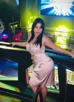 Valentina - escort in Dubai Photo 5 of 8