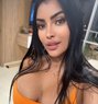 Valentina - puta in Dubai Photo 1 of 8