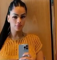 Valentina - escort in Singapore