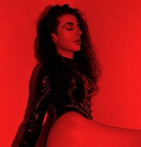 Valentina - Dominadora transexual in Tbilisi
