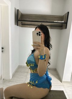 VALENTINA 🇵🇭 - puta in Riyadh Photo 15 of 16