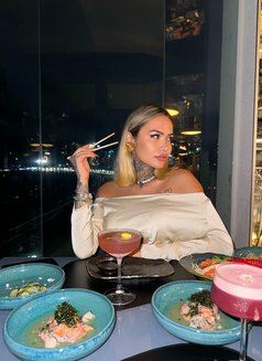 Valentina - escort in Bratislava Photo 15 of 17
