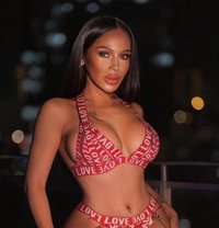 Valentina Saint-Claire(Elite Courtesan ) - Acompañantes transexual in Kuala Lumpur Photo 29 of 30