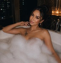 Valentina Saint-Claire(Elite Courtesan ) - Transsexual escort in Kuala Lumpur