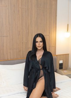 Valentina vip big dick - Transsexual escort in Riyadh Photo 10 of 11