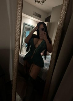 Valentina23 - puta in Dubai Photo 21 of 26