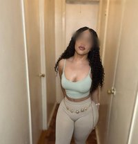 Valentine - escort in Visby