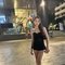 Valentine - Transsexual escort in Singapore Photo 4 of 10