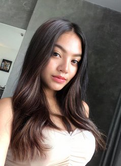 Valentine - escort in Bangkok Photo 6 of 6