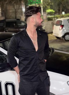 Valentino_diaz - Male escort in Noida Photo 7 of 10
