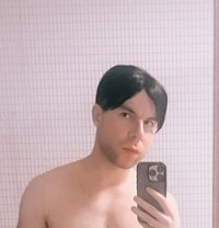 Valentino, European Boy - Male escort in Tokyo