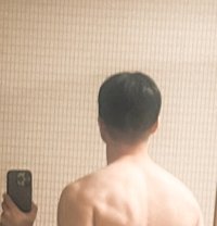 Valentino, European Boy - Male escort in Tokyo