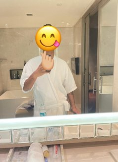 Valentino - Acompañantes masculino in Mumbai Photo 3 of 5