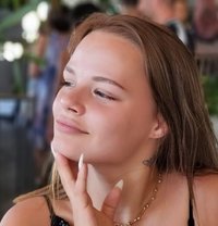 Valeria - escort in London