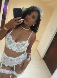 Valeria - escort in Dubai Photo 11 of 12