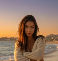 Valeria - escort in Dubai