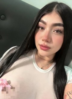 Valeria - escort in Beirut Photo 1 of 7