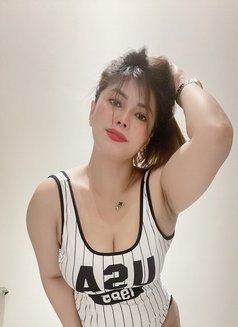 🇵🇭 VALERIE 🇦🇪 - puta in Riyadh Photo 3 of 6
