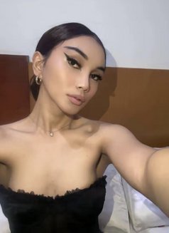 Valerie Pretty Ladyboy Bali - Transsexual escort in Bali Photo 11 of 12