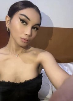 Valerie Pretty Ladyboy Bali - Transsexual escort in Bali Photo 12 of 12