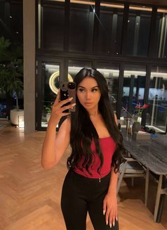 Valerie the cutest trans girl - Acompañantes transexual in Bali Photo 8 of 11