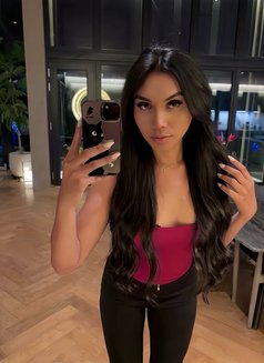 Valerie the cutest trans girl - Acompañantes transexual in Bali Photo 11 of 11