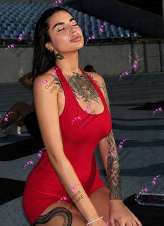 VALERY GORGEOUS - puta in Abu Dhabi Photo 10 of 10