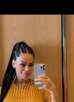 Valery - escort in Dubai Photo 1 of 21