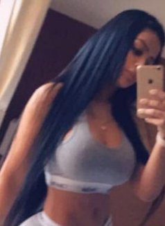 Valery - escort in Dubai Photo 14 of 21