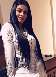 Valery - escort in Dubai Photo 16 of 21