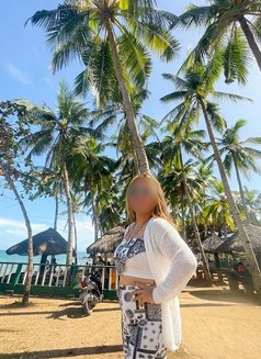 Valeska Vail - escort in Cebu City Photo 12 of 14